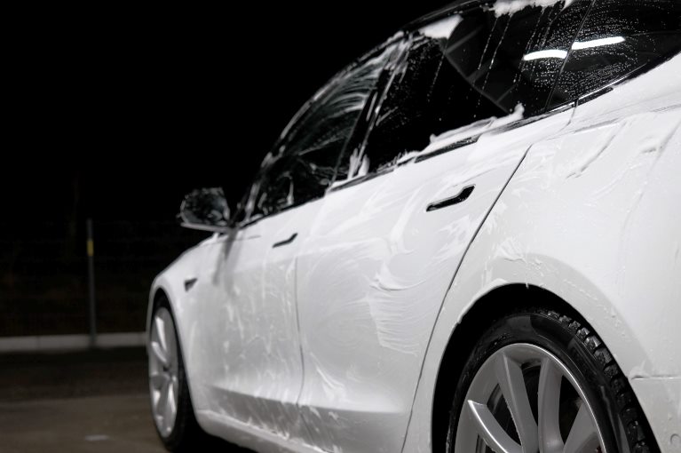 XPEL-paint-protection-film-cleaning-easily