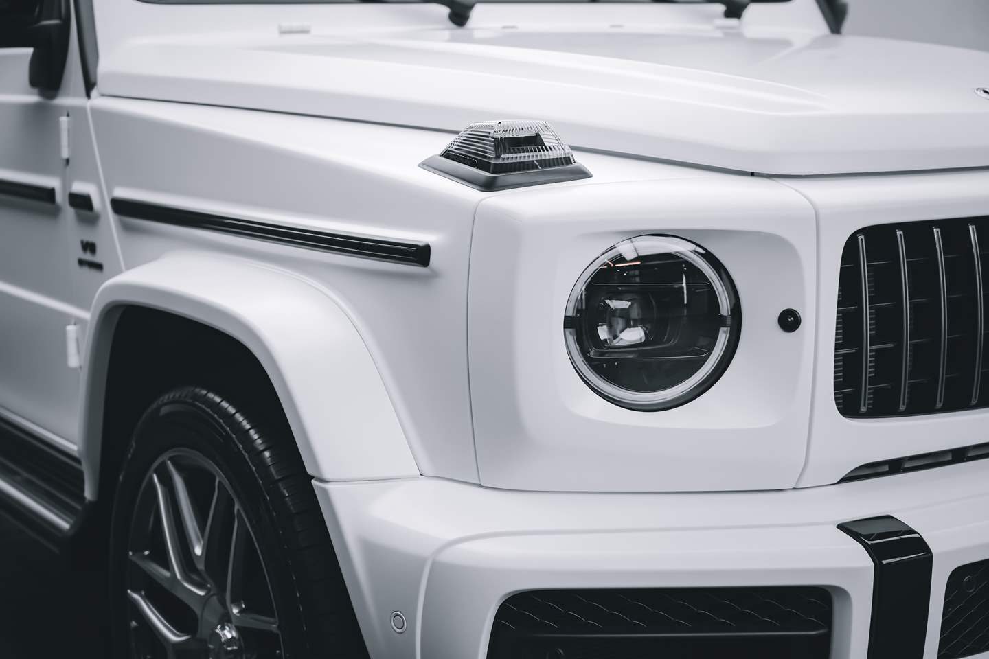 2022 Mercedes-AMG G 63 with XPEL LUX MATTE_03